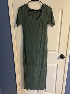 Old Navy Short-Sleeve Scoop Neck Maxi Dress - Green